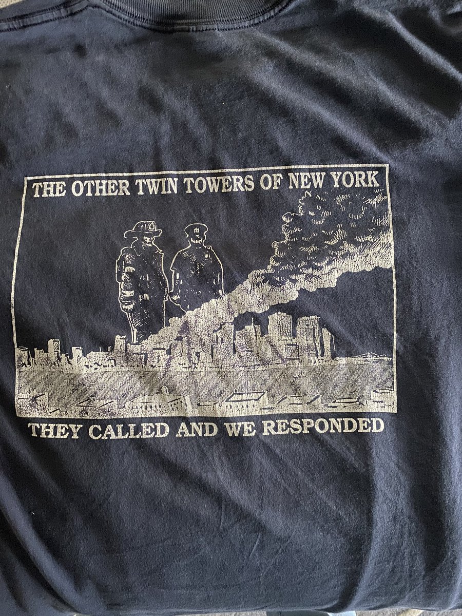 APrecruits's tweet photo. In Memory Of The Fallen 9-11-2001 #NeverForget https://t.co/b4uAMR9ZEw