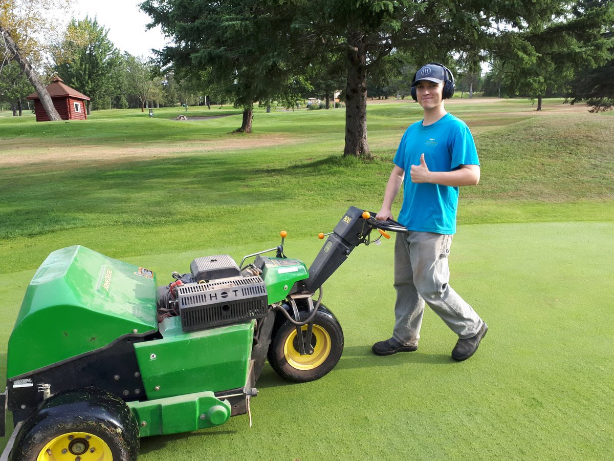 SuperPiperTBay's tweet image. Congrats Will @KeyComponents3D on your acceptance into @OldsCollege Turfgrass Management program this January. Future of excellence ahead! #proudpapa #FWCC