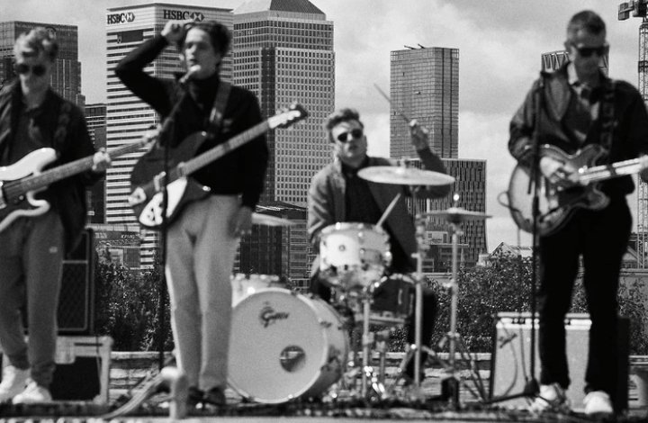 sunsetgracey's tweet image. the vamps messy headers; a thread