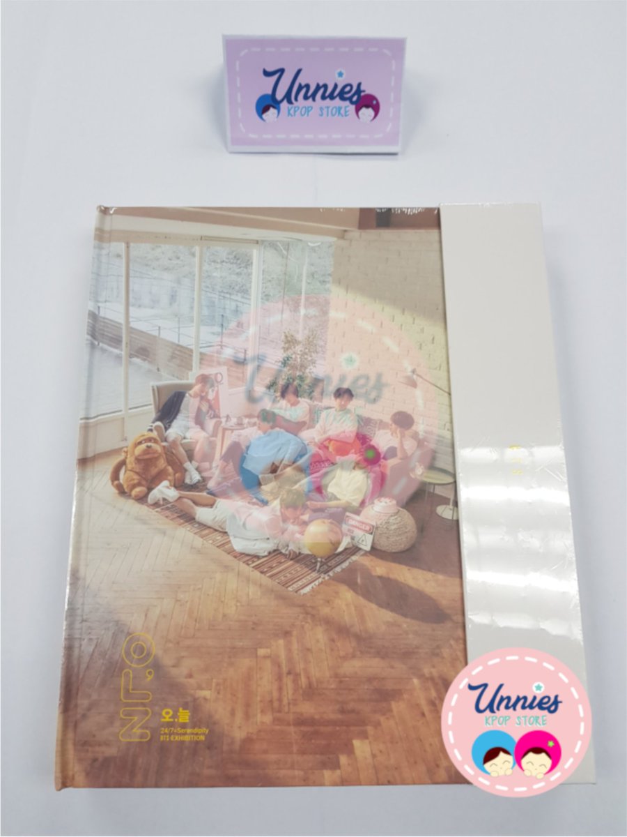 UnniesKStore's tweet photo. WTS/LFB ONHAND 

🔖#BTS Exhibition Book 2018 - - Limited Edition

✅Sealed and New 
✅Very good condition
✅No dents

💵P3,280
‼Last 1 piece available‼

Grab your copy Now‼
📬DM us to buy it 

#UnniesGotONHAND 
@bts_twt https://t.co/C5GxYmNAu5