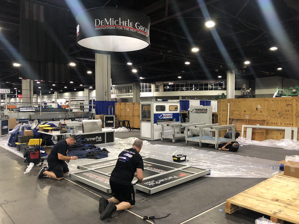 We are here and setting up the booth. Make sure to come see us <a href="/GlassBuild/">GlassBuild America</a> this week. #rhinofab #glazierstudio #glassbuild