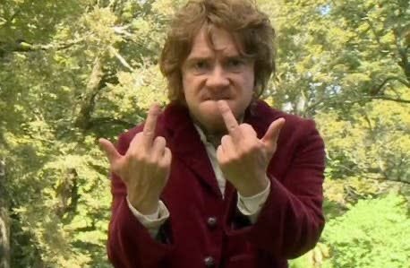 myelessar's tweet photo. here’s a thread of bilbo baggins flipping you off <3 https://t.co/82Aaa8KSar