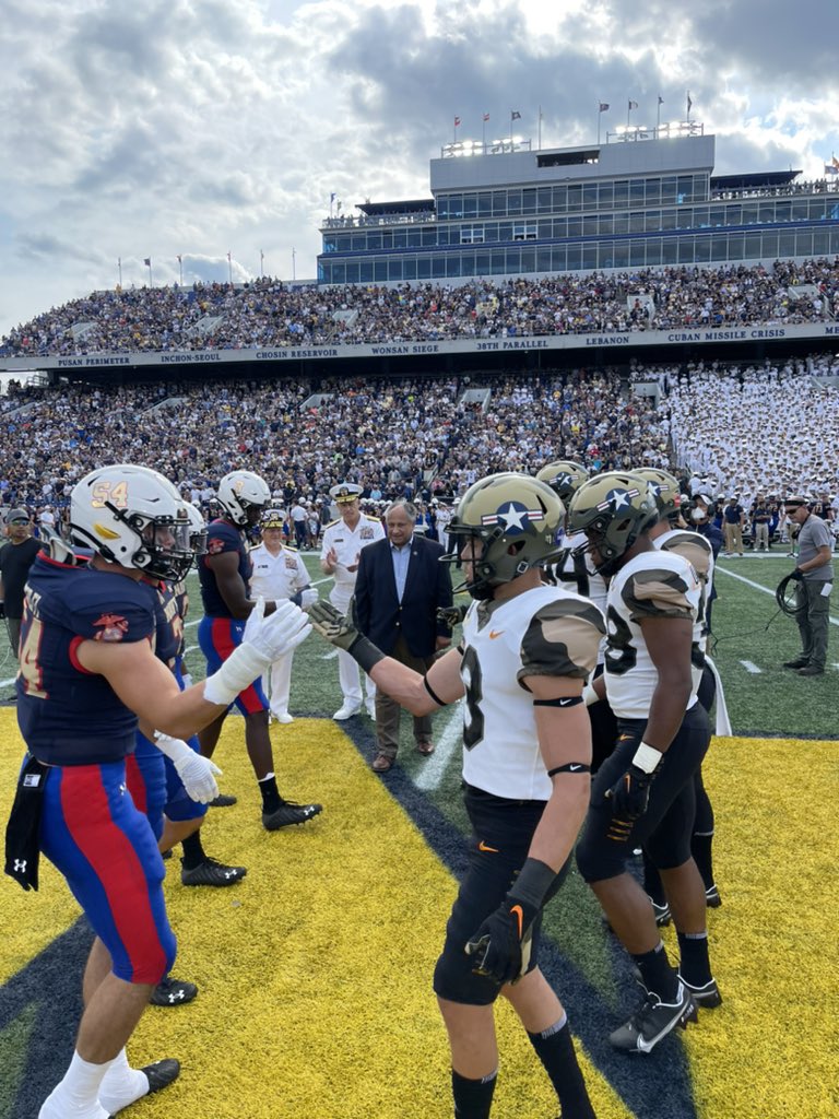 USAA's tweet photo. Congratulations to the Air Force Falcons on winning today’s #AFvsNavy game! The 20th anniversary tributes at today’s game were a powerful reminder to #NeverForget the true meaning of Patriot Day. https://t.co/UvkQ6XXZt0