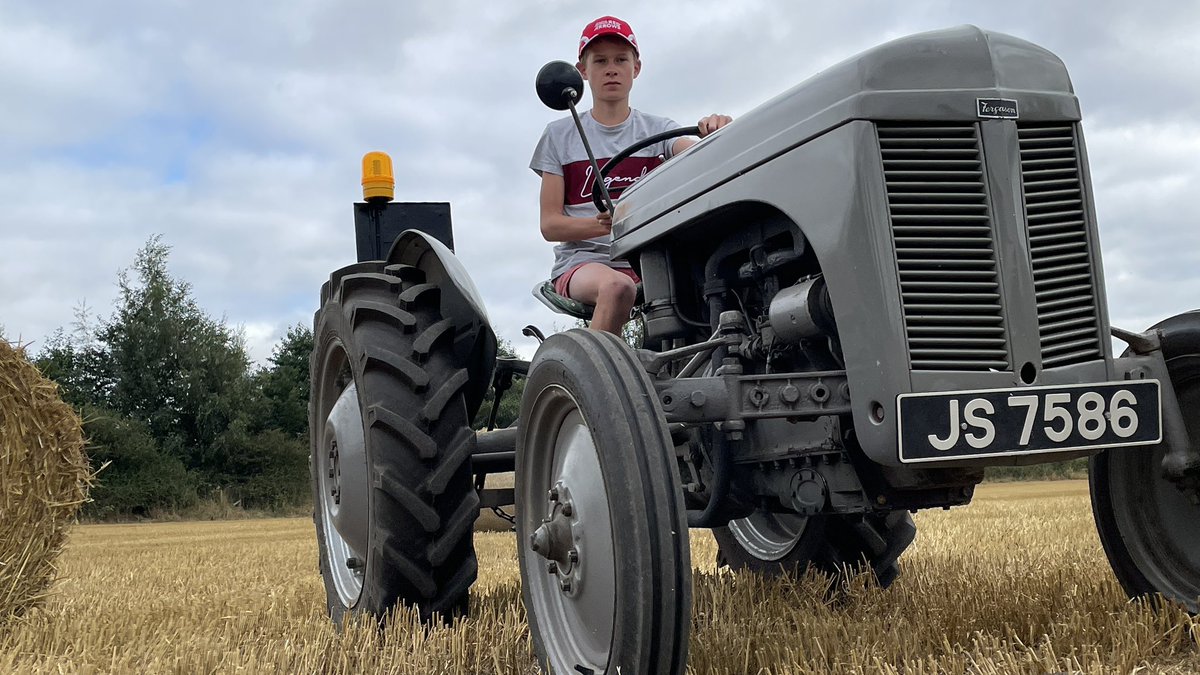 kjverity's tweet photo. A little belated but Miles and a few few pictures of his annual Birthday 2021 ride out on his fergie. #Fergie #FergieTime #GreyFergie #FergusonTractor #Tractor https://t.co/dWZM4EeUR8