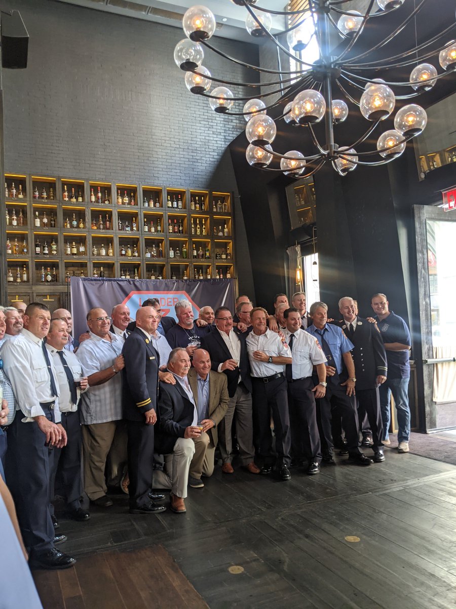 Paula Lukas tweet media