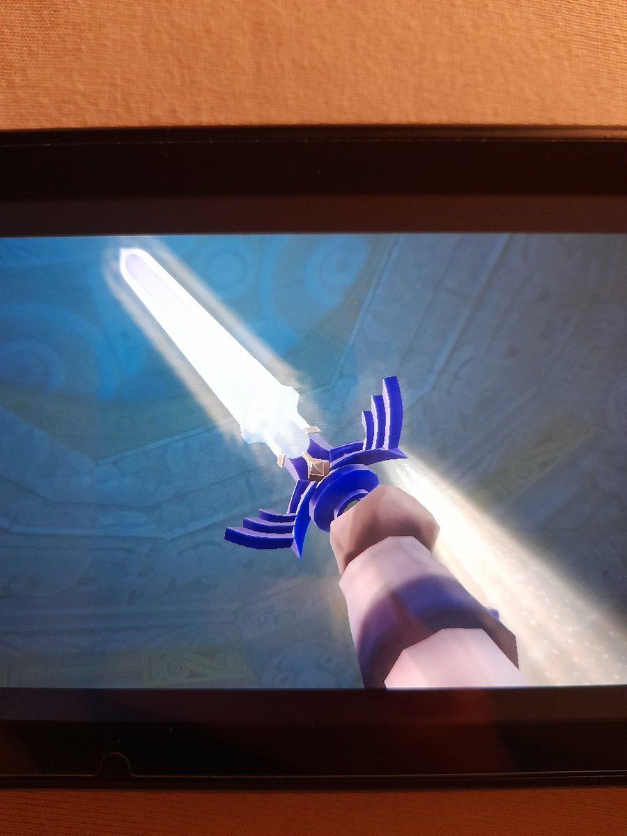 CaptainN1981's tweet image. Didn't expect Skyward Sword to be this good! I'm really enjoying this game, love the story,love the characters, love the controls!
Guess I'm getting close to the end now, so maybe I get to start the next title from the Timeline before Metroid Dread comes out
#Zelda #SkywardSword