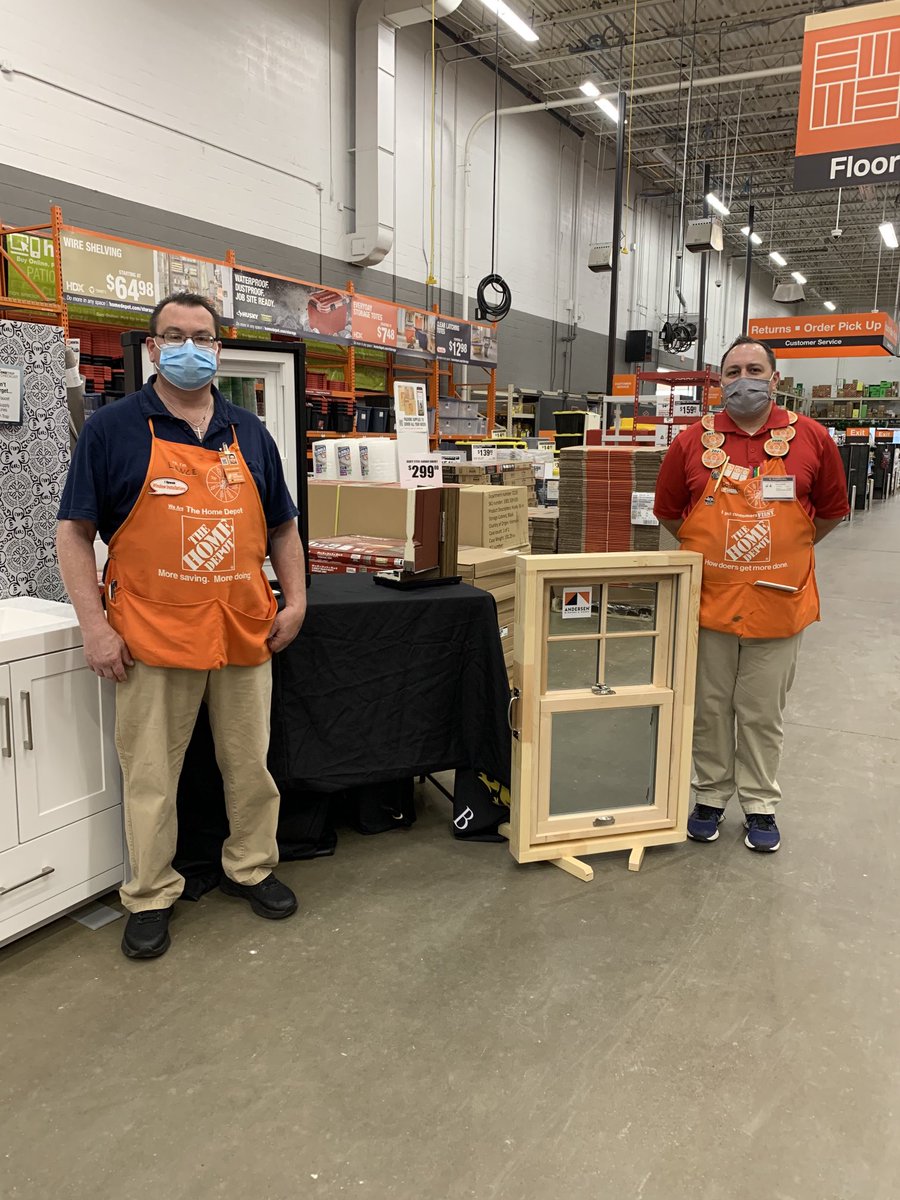 Working on getting some leads at Canton 3810 ⁦<a href="/THDShawn/">Shawn Jones</a>⁩ @Homedepot3810 ⁦@AOcker_HD⁩