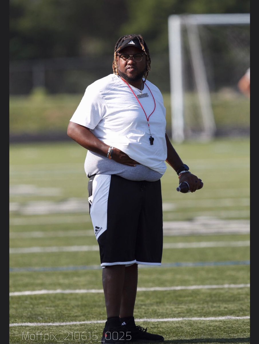 BarstoolOEHS's tweet photo. R.I.P to a great friend and coach. Condolences to his family and everyone who’s lives he’s a touched, a truly amazing person forever in our hearts coach cheese❤️ https://t.co/BwKLNUyc0z