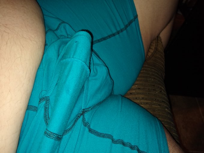 Don't mind me...was just lounging in my boxers ;) #chubs #thiccthighs #bigbelly https://t.co/f3SLT2t<a href="/tag/bigbelly"class="tags"><span>#bigbelly</span></a><a href="/tag/chubs"class="tags"><span>#chubs</span></a><a href="/tag/thiccthighs"class="tags"><span>#thiccthighs</span></a>