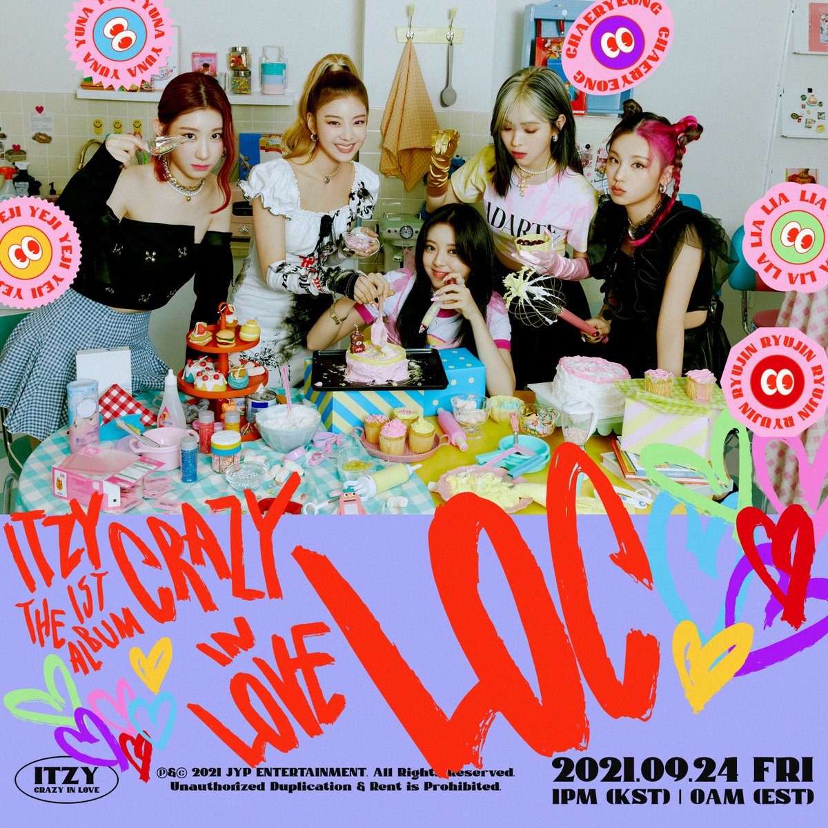 ITZY The 1st Album <CRAZY IN LOVE> Photobook Preview #LOVEY_DOVEY 💟 TITLE TRACK 'LOCO' 💟 2021.09.24 FRI 1PM (KST) | 0AM (EST) <CRAZY IN LOVE> Pre-orders orcd.co/crazyinlove #ITZY #있지 @ITZYofficial #MIDZY #믿지 #CRAZYINLOVE #LOCO #ITZYComeback