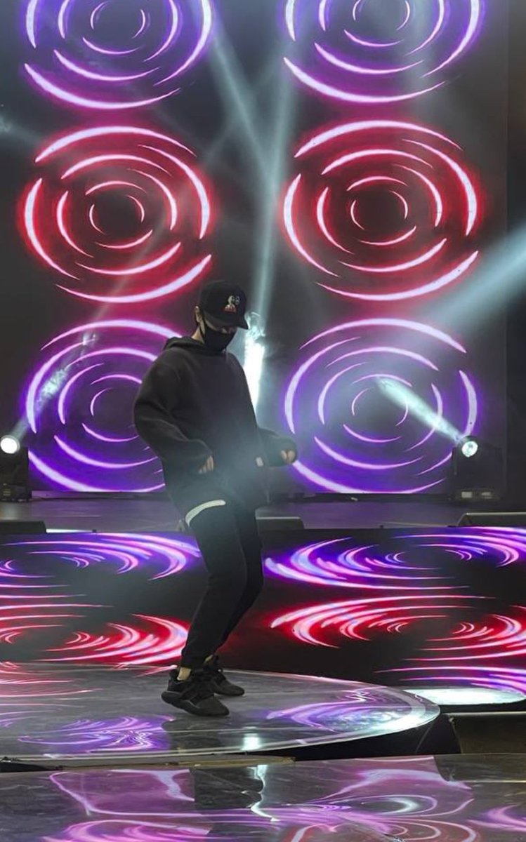 CaptainStrongEd's tweet image. EDWARD ASAP DANCE IDOL
EDWARD ASAP DANCE IDOL
EDWARD ASAP DANCE IDOL
#EdwardBarber 
@Barber_Edward_