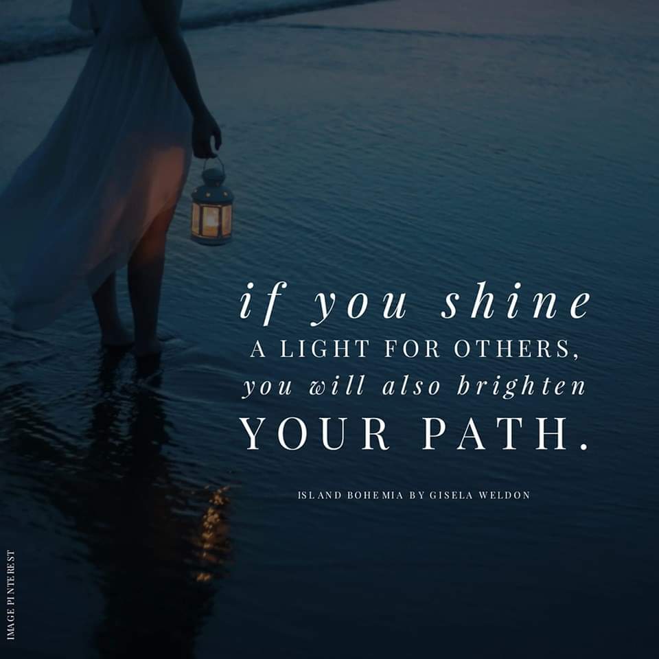 janjanmel's tweet photo. Your light shines for others ... and for yourself. Shine brightly 🌟

#ThinkBIGSundayWithMarsha
#Sunday
#sundayvibes
#SundayThoughts https://t.co/D3hfoWnlrc