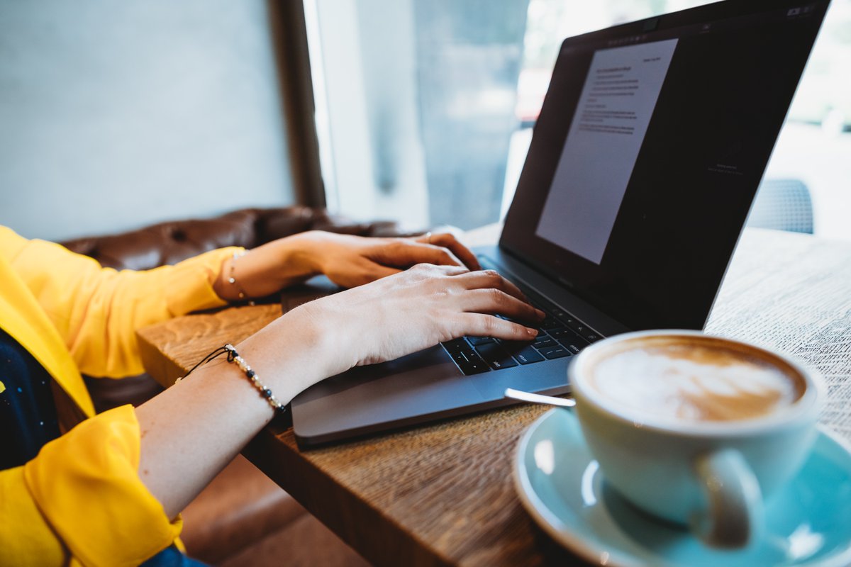 remoteworkrebel's tweet photo. ** Work From Home Jobs Hiring Today **
Bloggerboy needs a blog article writer
Woven needs a customer service advisor
Indy needs a freelance SEO copywriter
And many more..
#bloggerstribe
#ITRTG
#theblognetwrork
#FabBloggersRT
Apply here > https://t.co/D8yUGl7TiO https://t.co/dHrbj7EVTK