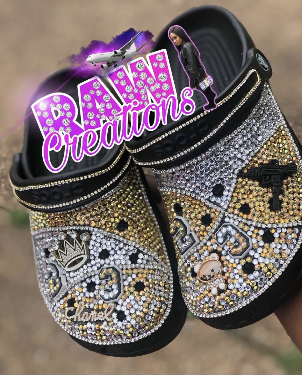 qveen_nicole2's tweet photo. Hey Guys!!! I recently move to Jackson, MS. I have a crocs designing business called Raw Creations. I charge $45 when the shoes are provided. $85 if i provide them. Come Shopppp🥰💕. #JSU #JSU24 #JSU23 #JSU22 #JSU25 https://t.co/J2EzkXvdyZ
