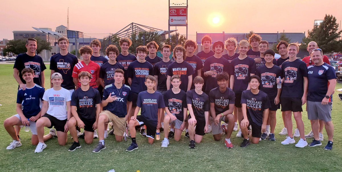 WakeSoccer's tweet image. 🚨⚽🏟️Wakeland FC Dallas Tailgate 🏟️⚽🚨
Had a blast with this group of great young men.  #Togethernes even without cleats, going beyond the pitch to show #Harambee. #RunItBack