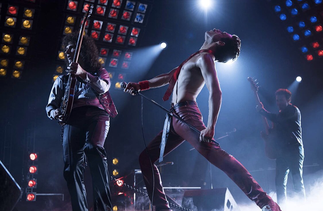 AAOsAwesomeFans's tweet photo. Sexy Saturday 🔥 Rami in leather pants (need I say more?) as Freddie Mercury in Bohemian Rhapsody. 🥵🤤 #RamiMalek #RamiThemeDays #SexySaturday #BohemianRhapsody #Borhap https://t.co/SO4gvhMQ80