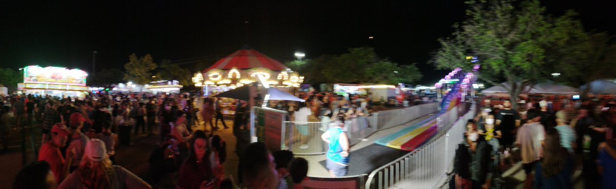 TheNexxuz's tweet photo. @TheLunduke, when was the last time you saw crowds like this? This is currently going on at St. Ann Catholic Parish in Coppell TX! #freedomIsAwesome #TexasRules https://t.co/BT2yiTc4YS