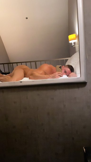 Nap time ? https://t.co/wQhnFTo3KC