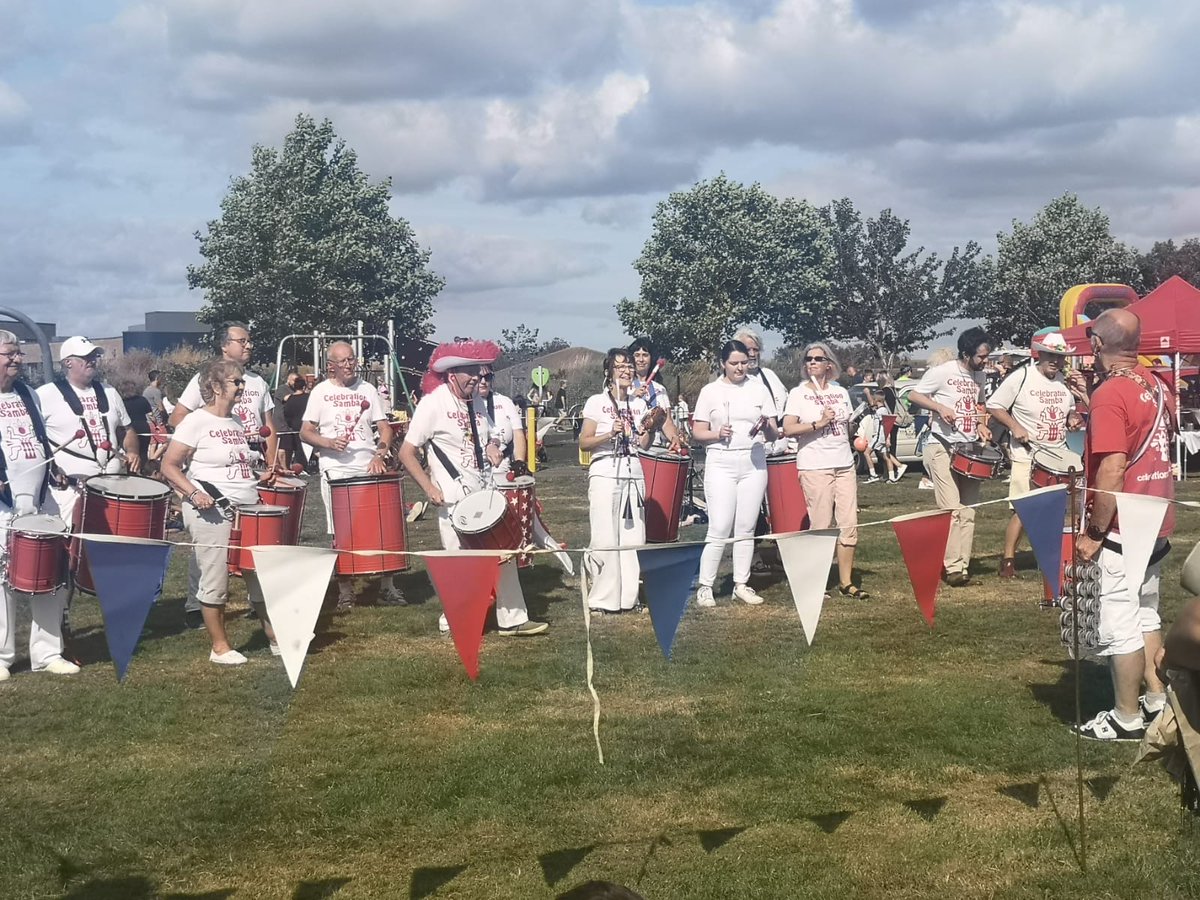 MSServicesLtd's tweet image. Super Saturday supporting @vi5itLa, @Eventsbognor and @StWilfridsChi #teamwork  #msservicesltd #ambulance #steward #security #medicalteam #trafficmanagement #chichester #littlehampton #bognorregis #lovelittlehampton #sunniestbognor #charityevent #community @STSComms