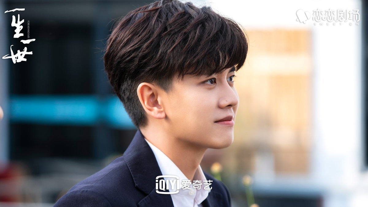 CdramaBase's tweet photo. New stills for Forever and Ever (1/2)
#ForeverAndEver #AllenRen #BaiLu

For more infos on this drama ➠ https://t.co/0SvdQFIyBW https://t.co/cxg4m4LTrR