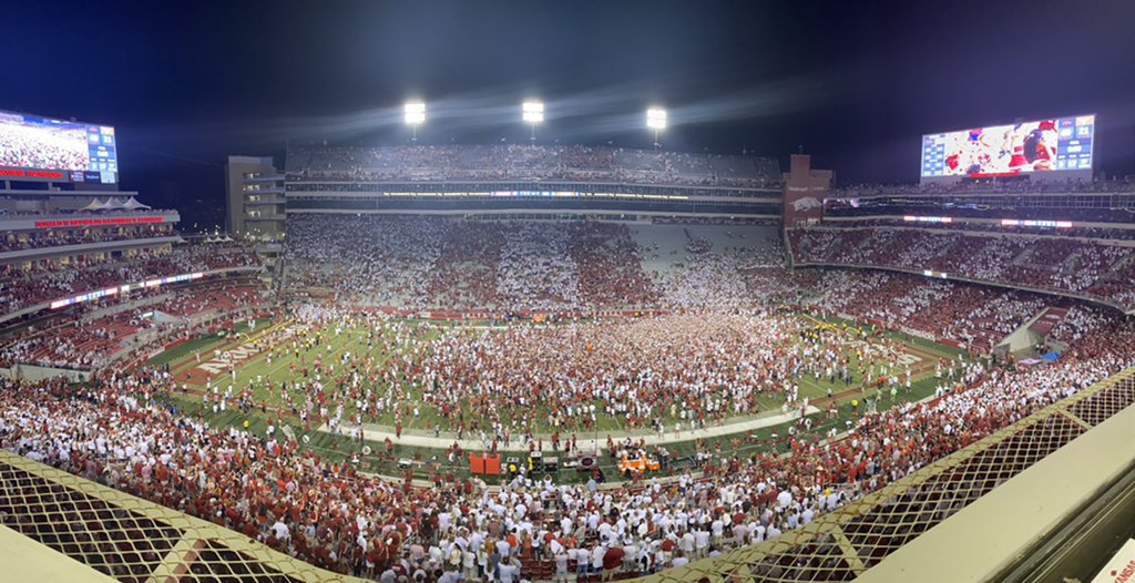 E_DQekRWYAMmVyt?format=jpg&name=medium