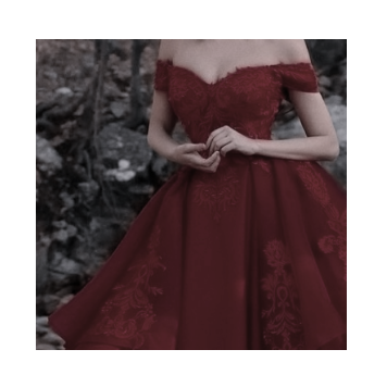 cherilynroses's tweet photo. ⠀
⠀⠀⠀⠀⠀ ٠ 民 𝗁𝖾𝝰𝘃ë𝗇 is a 𝗽lα̈𝖼𝖾 
⠀⠀⠀⠀⠀⠀ on e𝝰r𝗍𝗁 ꭐi𝘁h yo𝘂.

     #LunnorWeddingParty https://t.co/1KLIh6Uosj