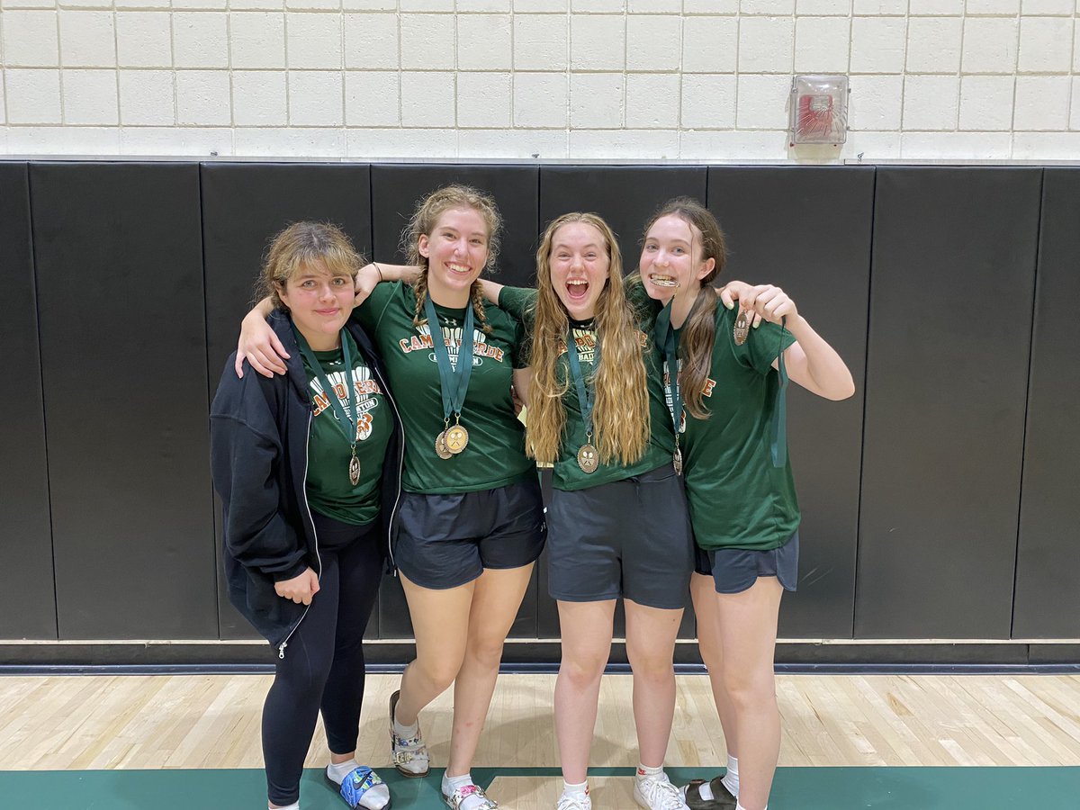 CVHS_Badminton's tweet photo. Great time today at the Basha Birdie Bash! Campo took home 6 bronze medals only losing to D1 players!! Love this team 💚🧡 @CVHSYotes https://t.co/VL1eQmcxGb
