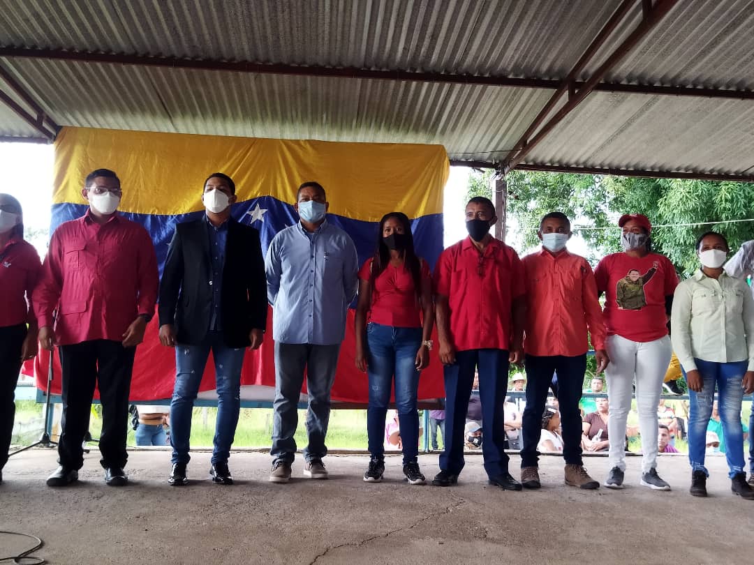 JPSUVCed's tweet image. #11Sep | 📷 | Desde la Cancha San José, la Juventud del PSUV del Municipio Cedeño dijo presente en la Presentación de los Candidatos del GPP &quot;Simón Bolívar&quot; que garantizarán la victoria este 21N.

#AngelMarcanoGobernador
#MiltonTovarAlcalde
#JuntosHacemosMas
#VacunarseEsLaClave