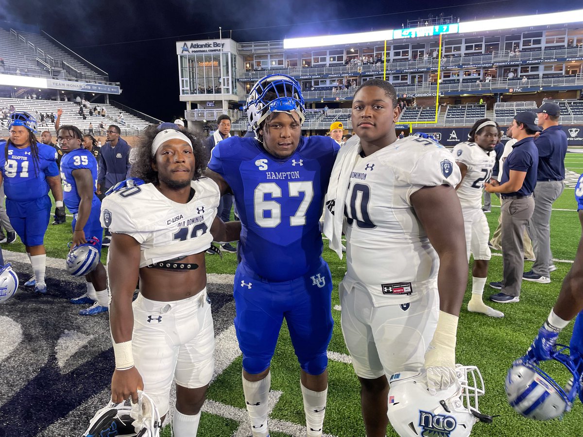 VarinaAthletics (@athleticsvarina) on Twitter photo 3 <a href="/VHS_BlueDevils/">Varina High School</a> <a href="/VarinaFootball/">Varina Football</a> alum playing in one game!
We are building beasts here on Rt 5!
Great job gentleman!
📸: <a href="/GosneyCaleb/">Caleb Gosney</a>
<a href="/ODUFootball/">ODU Football</a> <a href="/ODUSports/">ODU Athletics</a> <a href="/ODU/">Old Dominion University</a>
@Hampton_FB <a href="/_HamptonU/">Hampton University</a>
<a href="/AlonzoFord2/">Alonzo_ford</a> <a href="/Zay2Saucyy/">Zay Paige</a> @yungampp 3 <a href="/VHS_BlueDevils/">Varina High School</a> <a href="/VarinaFootball/">Varina Football</a> alum playing in one game!
We are building beasts here on Rt 5!
Great job gentleman!
📸: <a href="/GosneyCaleb/">Caleb Gosney</a>
<a href="/ODUFootball/">ODU Football</a> <a href="/ODUSports/">ODU Athletics</a> <a href="/ODU/">Old Dominion University</a>
@Hampton_FB <a href="/_HamptonU/">Hampton University</a>
<a href="/AlonzoFord2/">Alonzo_ford</a> <a href="/Zay2Saucyy/">Zay Paige</a> @yungampp