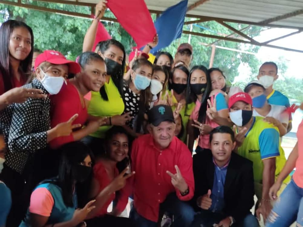 JPSUVCed's tweet image. #11Sep | 📷 | Desde la Cancha San José, la Juventud del PSUV del Municipio Cedeño dijo presente en la Presentación de los Candidatos del GPP &quot;Simón Bolívar&quot; que garantizarán la victoria este 21N.

#AngelMarcanoGobernador
#MiltonTovarAlcalde
#JuntosHacemosMas
#VacunarseEsLaClave