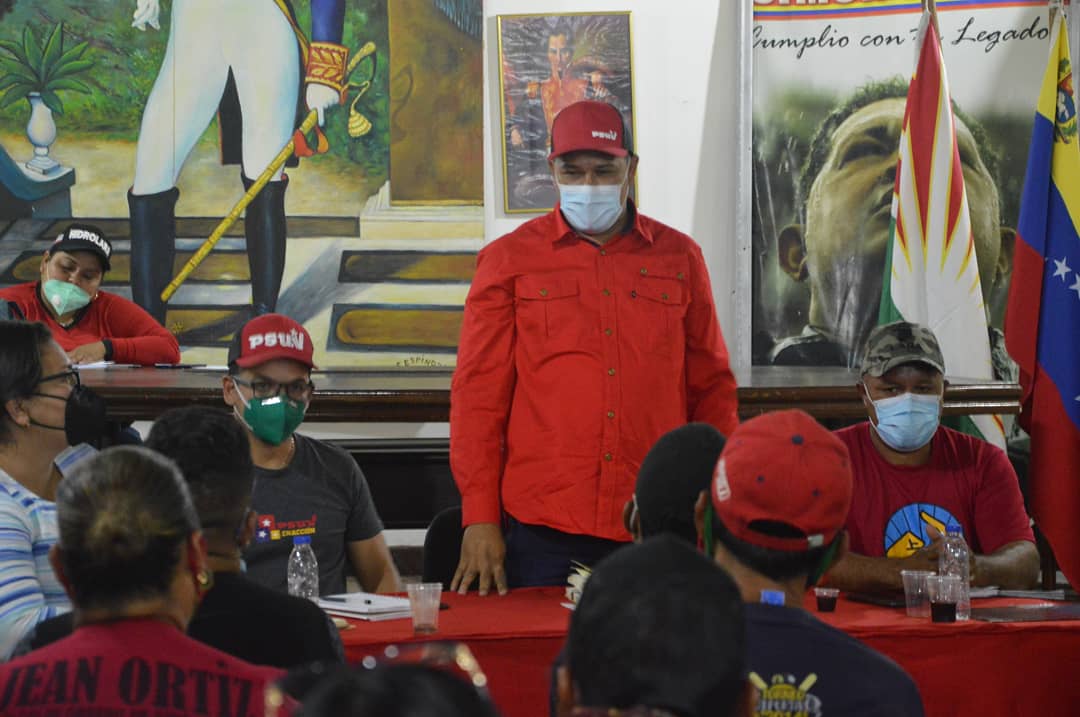 #11SEP Hoy en Reunión del Equipo Politico Estadal, Equipo Politico Municipal, Jefes y Jefas de UBCH con el candidato Ángel Prado, para establecer la agenda concreta de acción rumbo a la victoria del 21 de Noviembre.
#VacunarseEsLaClave
<a href="/PartidoPSUV/">PSUV</a> @PsuvOrgSP09 <a href="/NicolasMaduro/">Nicolás Maduro</a>