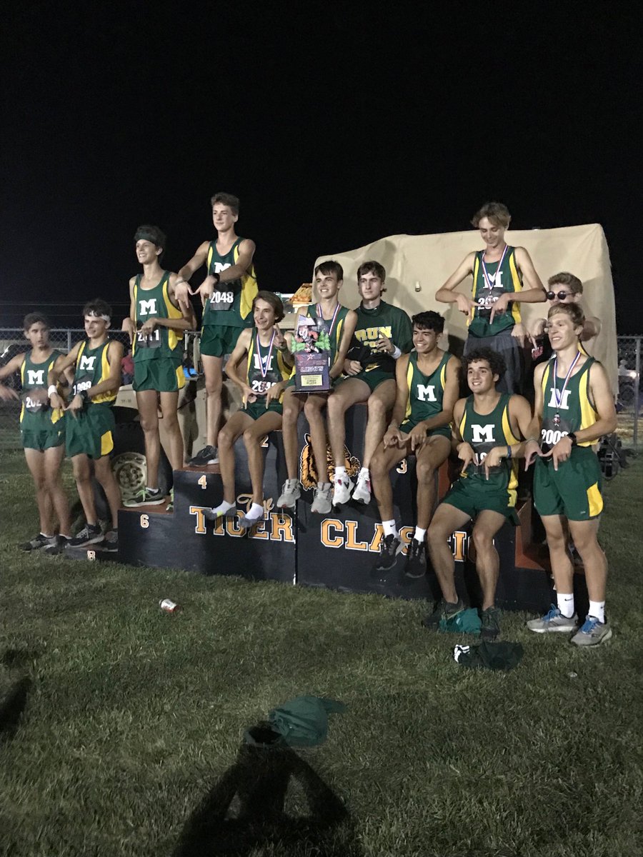 Kentstate1992's tweet photo. Congratulations to the Medina Boys Varsity Cross Country team for winning the D1 team title at Seneca East’s Stars, Stripes, and Lights XC meet. The open division racers also “ran away” with their race!! @medinaathletics @Medina_Cross #RaceforPlace #RunforMilt https://t.co/SwEXDv43jl