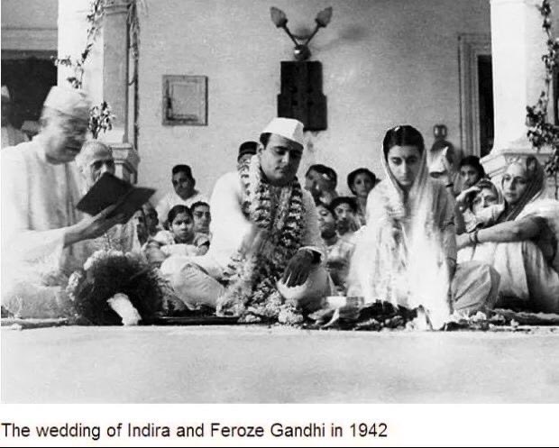 zuberishahab's tweet photo. Historical Picture 

The wedding of Indra and Feroz Gandhi in 1942 #WeddingCelebration #indragandi #indianweding https://t.co/7EaTC3uNTK