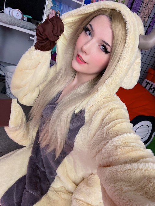 Watch Meggii ❤️'s leaked NSFW photo on TwXstars