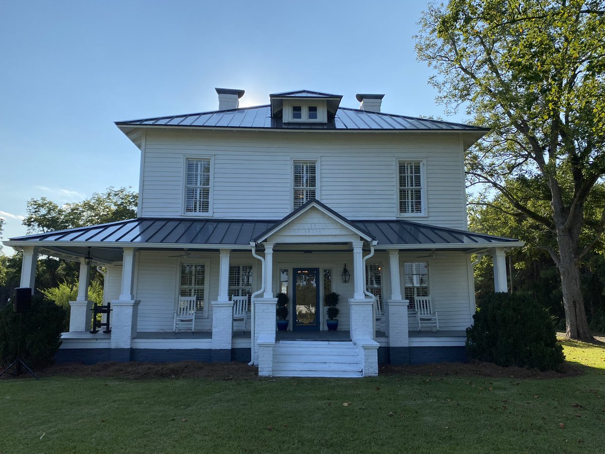 cornrelish's tweet photo. A dream come true. Reuniting with my #TMNT pals as we got the rare opportunity to visit the #TMNTFarmhouse in Currie, NC. Surreal and emotional. β€οΈπ’ Thanks to #OnSetCinema for making this event happen. https://t.co/TOY2LwW5xF