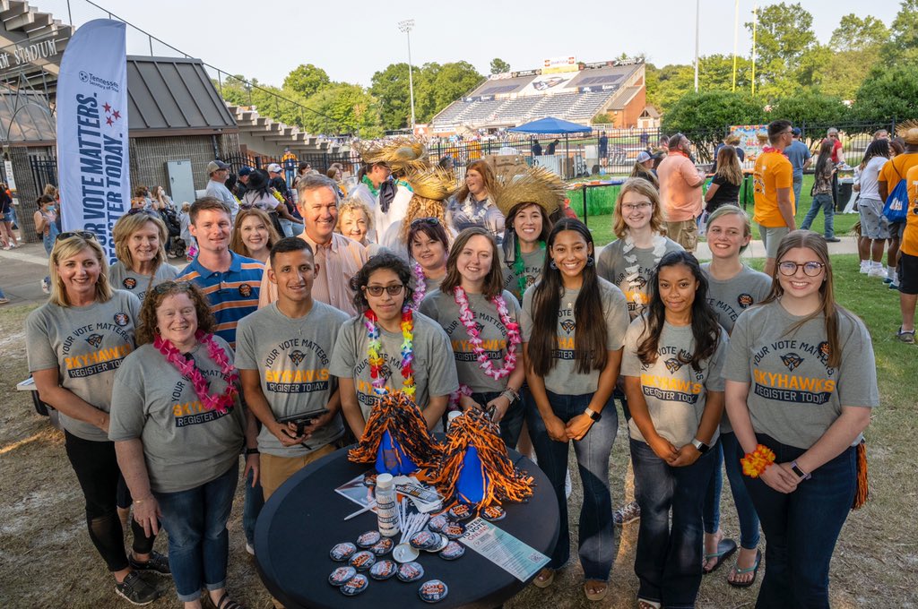 tnsecofstate's tweet photo. Great to wrap up today’s #TNVoterRegistrationTailgate events at the @UTM_FOOTBALL game. Thank you to @utmartin, @UTMSports, @UTMSGA, @WCTN_Elections & everyone who worked together to help students & fans register to vote. #SkyhawksVote #GoVoteTN #NationalVoterRegistrationMonth https://t.co/cIiB6Taqhs
