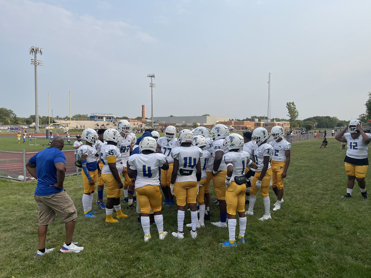 AjMarks_1's tweet photo. Ugly Win today but we won. Gotta get better every week 💪🏽 https://t.co/kiYpa0nHNa