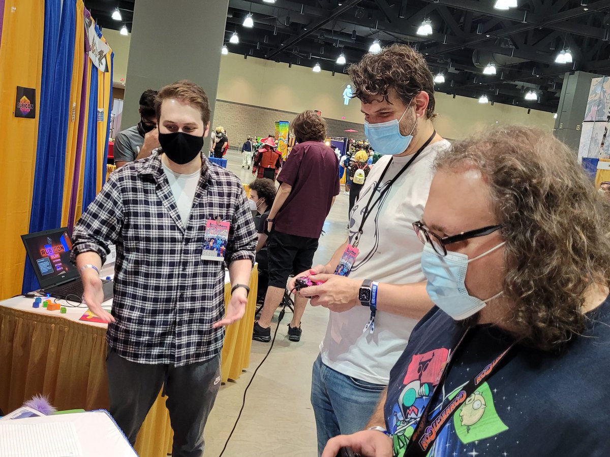 steveslota's tweet photo. Exciting Day 2 of @UConnNeag &amp; @UConnDMD at @ConnectiCon!

Lots of laughs, fun, &amp; *THREE* @fig_ct awards for our students!

@DevinPQuinn | Hare Apparent: "Most Engaging"
@Chronicle_Fox | Through A Glass: "Best Presentation"
@AldenEarwood | Descent Into Madness: "Best Narrative" https://t.co/WTt3S49sA3