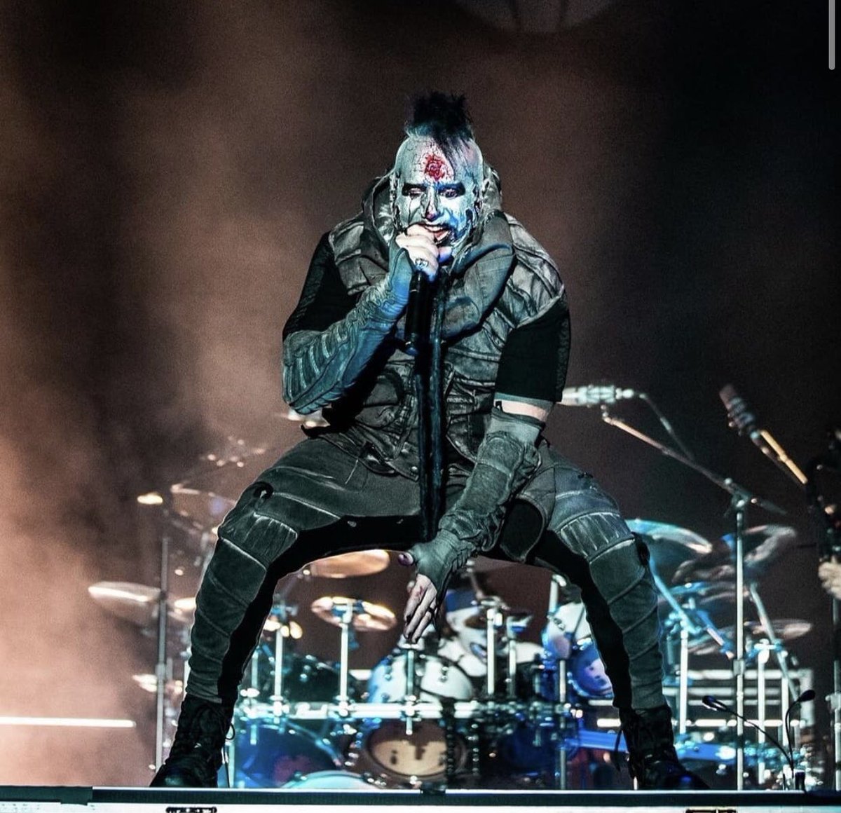 MUDVAYNE Returns At Ohio’s Inkcarceration Festival: Setlist: Mudvayne setlist, Inkcarceration 2021: Not Falling -1 Death Blooms Internal Primates Forever Silenced A New Game Prod A Cinderella Story Dull Boy World So Cold Determined Nothing to Gein Happy? Dig #Mudvayne