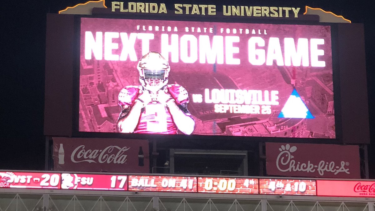 JR_Sandlin's tweet photo. Well….. This Just Happened! 

#StayCocky 🐓 #FearTheBeat 👌🏼 https://t.co/w5Q0SPQmDb