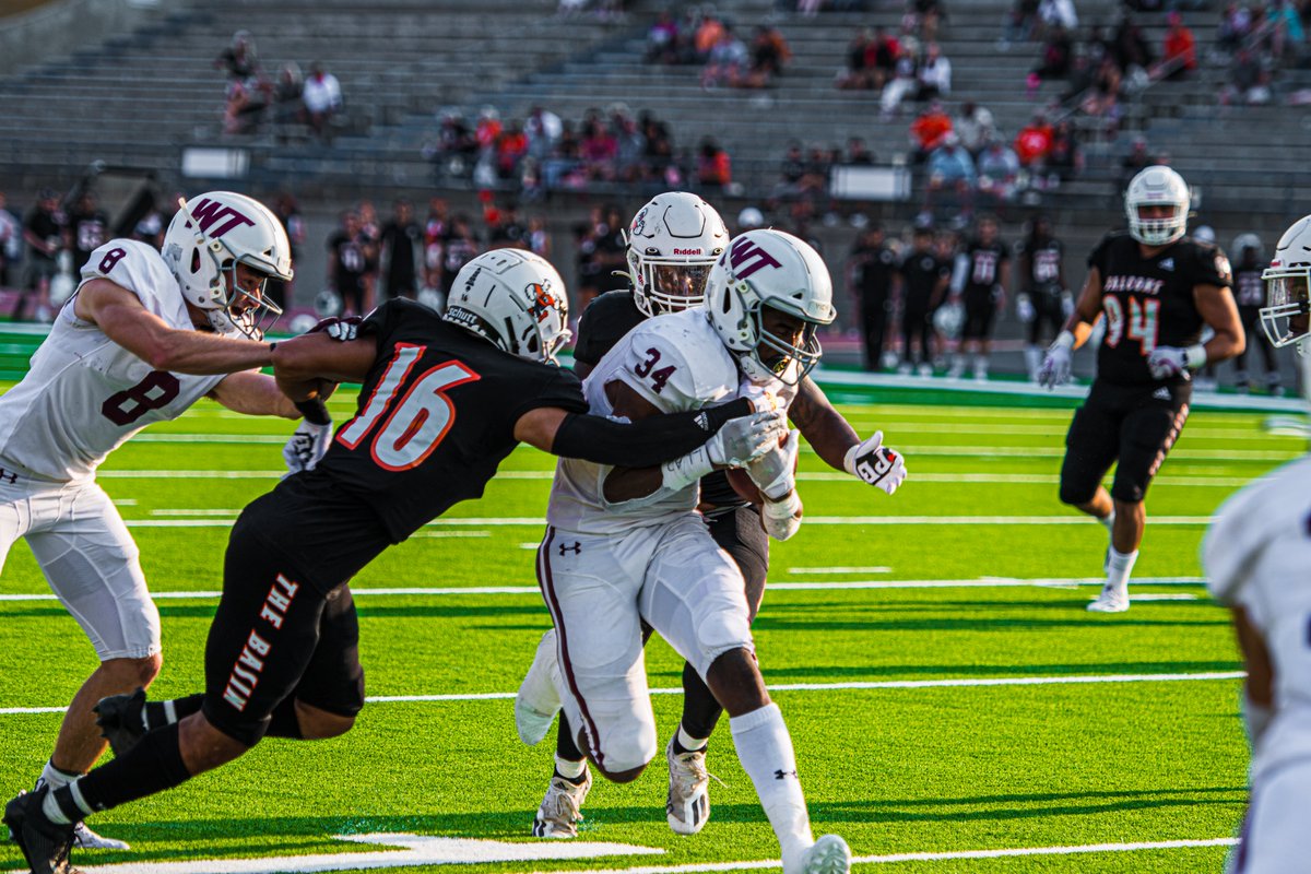 utpbfalcons's tweet photo. 8 STRAIGHT WINS! Clayton Roberts sets a @UTPBFootball  record with 6 TOUCHDOWN passes as the Falcons extend their winning streak! Download the UTPB Athletics App to follow the team all season long. https://t.co/GLGIhxpYfI