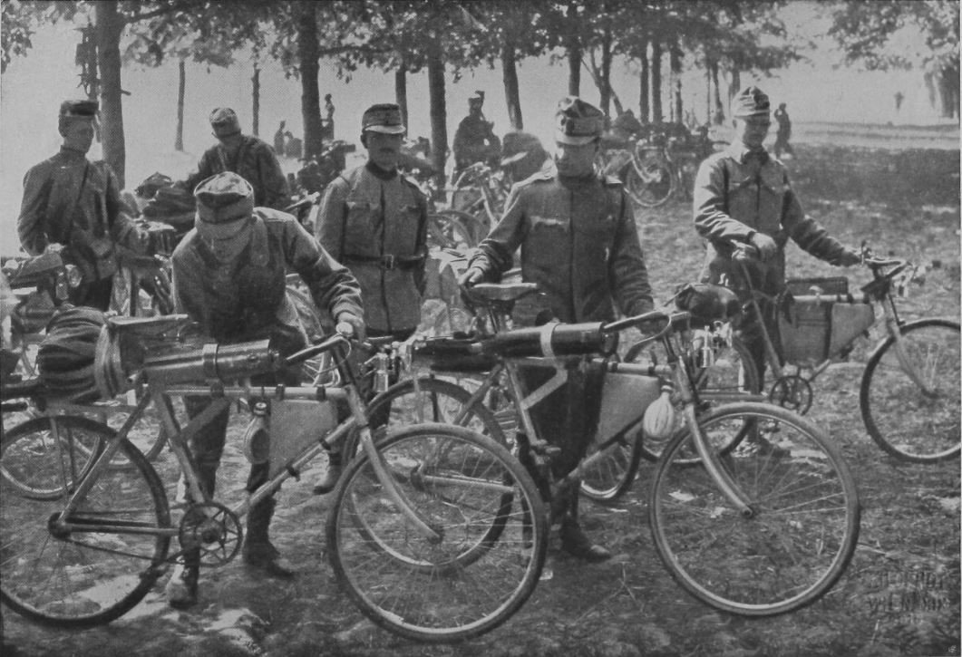 The photos below of MG bicycles of the Austro-Hungarian Empire remind me of  this mysterious series of photos of an Italian machine gunner with an  attached Fiat Revelli Mod.1914 and Bianchi bike