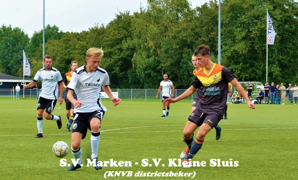 Karakteristieken &amp; Foto's : S.V. Marken - S.V. Kleine Sluis (KNVB districtsbeker)
markernieuws.com/2021/15756.htm #Marken #AnnaPaulowna #SVMarken <a href="/SVMarken/">SV Marken</a> <a href="/svkleinesluis/">SV Kleine Sluis</a> <a href="/ArisUithuisjesr/">Aris Uithuisje sr</a> #districtsbeker #karakteristieken