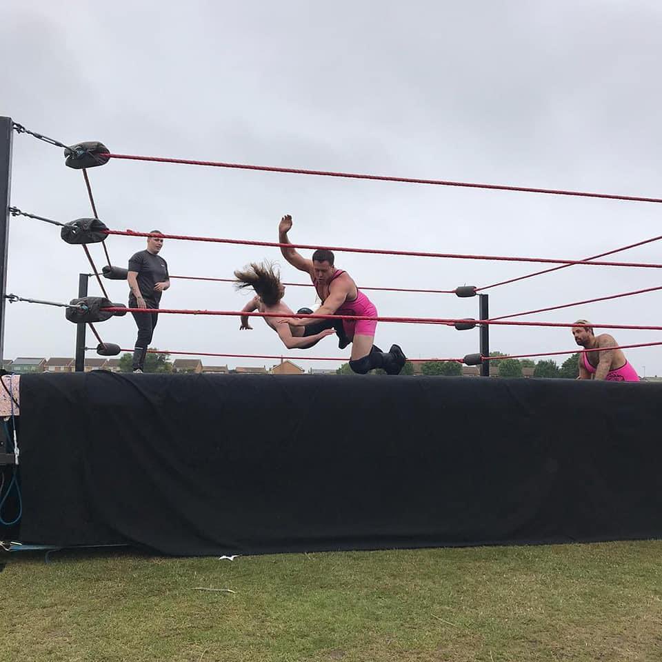 codvillageday's tweet image. Easy, easy, easy!

Who doesn’t like a bit of wrestling?

Catch the performances from WrestlingPartiesUK in our arena at 3.45 and 4.45.  

Will you be cheering for the goodie or the baddie???