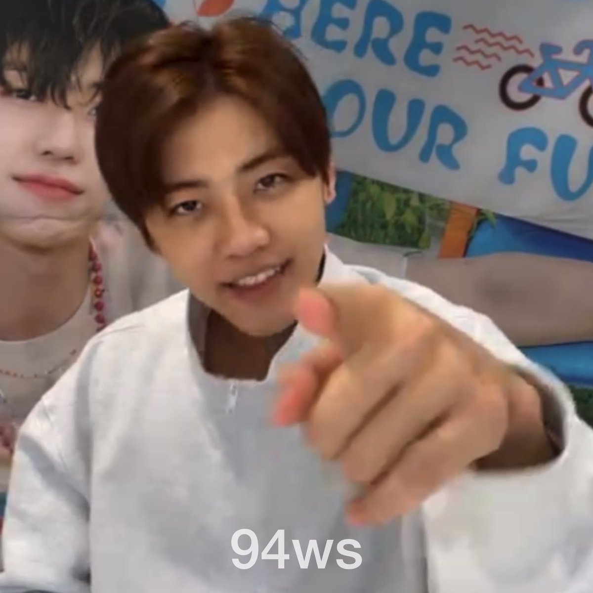 ♡94 tweet media