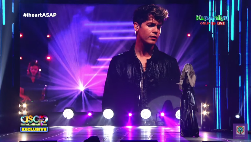 stagessessions's tweet photo. @jamiemillmusic and @itsMorissette serenading our Sunday afternoon on @ASAPOfficial Stage!
#MorissetteSignature #IamSignature #UnderdogMusic #iheartASAP https://t.co/C5cTPushUC
