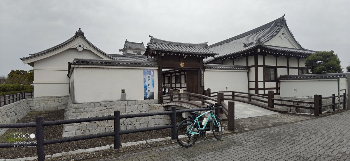 smiura3000's tweet photo. てなわけで #関宿城 🏯 着いた\( 'ω')/
#cycring #サイクリング https://t.co/NqpExml7cC