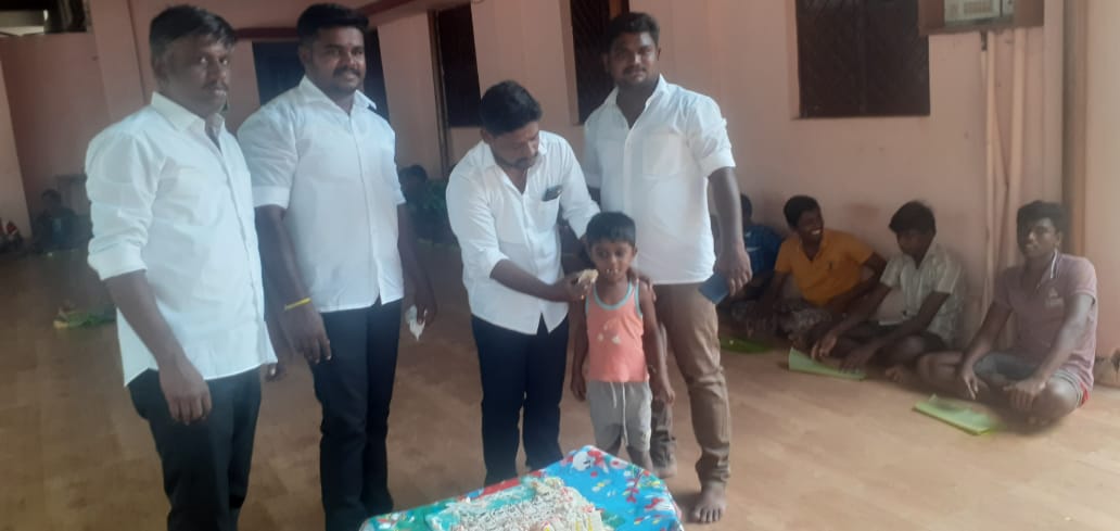 Sivakasi_GKFC's tweet photo. செப்டம்பர் 12ம் தேதி காலை 9 மணிக்கு பாளை கிருஷ்ணாபுரம் S.C.H.T மாற்று திறனுடைய சிறுவர் காப்பகத்தில்  மாவட்ட நெல்லை மாவட்ட தலைமை கௌதம் கார்த்திக் ரசிகர் மன்றம் சார்பாக காலை உணவு வழங்கப்பட்டது
HBD Annan  ♥️🥳 GK #NavaraIlavarasan |
#GauthamKarthik | #GKCDPFest | #HBDGauthamKarthik https://t.co/GThp3eiAJg