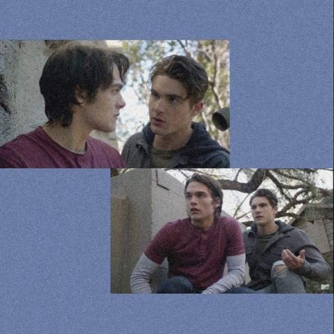dxnbxr's tweet photo. Okay, se faranno questi 10 episodi in più però voglio la thiam. 
Vaffanculo se la fanno di fretta, li voglio Canon. Tanto 10 episodi per Scott e Malia sono bastati, facciamolo anche per loro grazie ✨
#TeenWolf https://t.co/nOlKe4gWJ2
