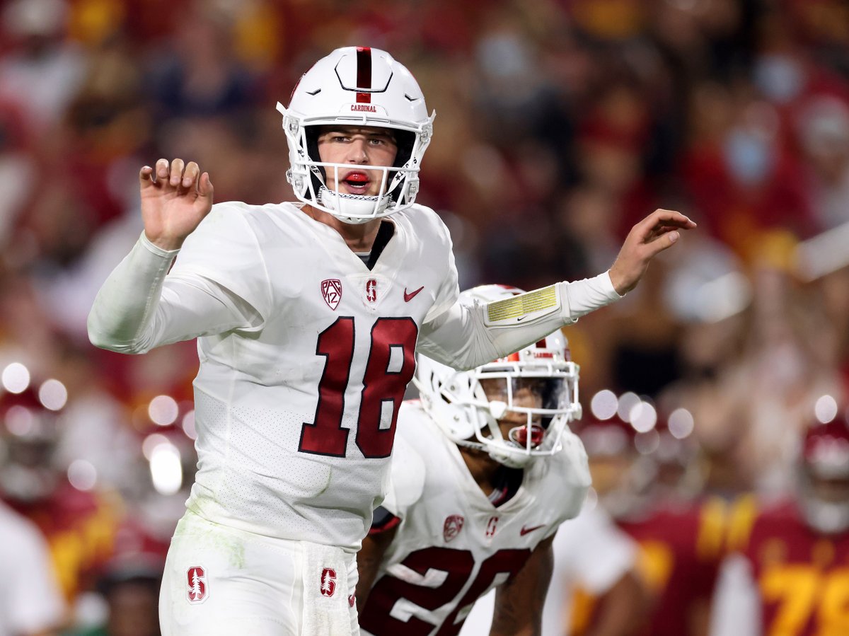 BR_CFB's tweet photo. DOWN GOES USC 🚨

Stanford beats No. 14 USC on the road, 42-28

McKee: 16-23, 241 total YDS, 3 total TDs
Peat: 6 rush, 115 YDS, 1 TD https://t.co/RTx915n4Uw